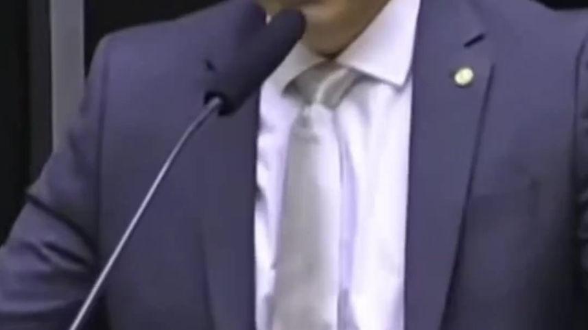 Onde vocês estão? Hipócritas!